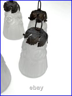 6 Tulipes Art Déco en verre pressé Degué pour lampe et lustre