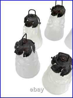 6 Tulipes Art Déco en verre pressé Degué pour lampe et lustre