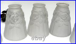 6 Tulipes Art Déco en verre pressé Degué pour lampe et lustre