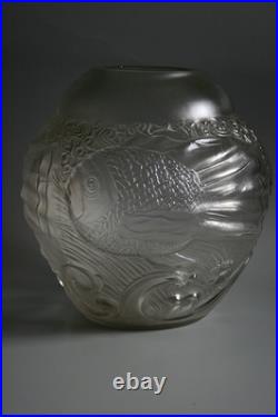 ANCIEN VASE ART DECO EN VERRE DE STYLE A. HUNEBELLE, vers 1930
