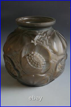 ANCIEN VASE ART DECO PIERRE D'AVESN en verre