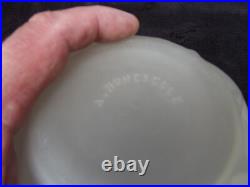 ANDRE HUNEBELLE Vase boule en verre pressé moulé signé A. HUNEBELLE ART DECO