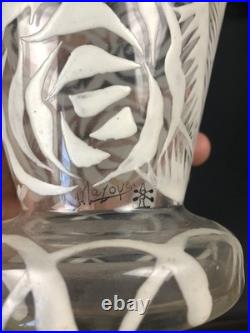 Adrien Mazoyer (1887-1950) Vase verre décors de fleurs émaillées Art déco