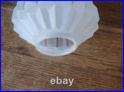 Ancien Globe Skyscraper Bulding Géométrique En Verre Dépoli- Art Déco Moderniste