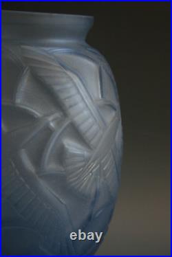 Ancien Vase Art Deco Pierre D'avesn Les Mouettes En Verre Circa 1925