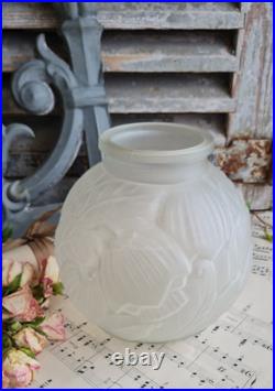 Ancien Vase Boule En Verre Depoli Moule Presse Signe Spip Art Deco