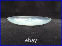 Ancien grand plat en verre pressé moulé Verlys albatroses poissons art déco 1930