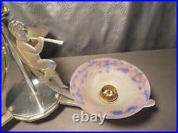 Ancien lustre art deco en metal & verre DEGUE sculpture statuette enfant lampe