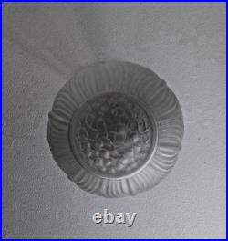 Ancien lustre plafonnier art déco boule en verre moulé pressé Muller Degué