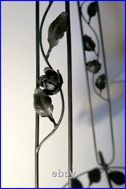 Ancien petit lustre suspension Art Déco fer forgé et verre mat