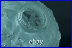 Ancien vase boule verre art déco feuillage vigne raisin France suiv. Muller