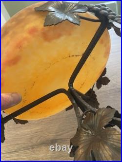 Ancienne coupe en verre marmoréen et fer forgé art déco signé Degué