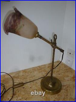 Ancienne lampe Art déco Art nouveau globe pâte de verre Degué