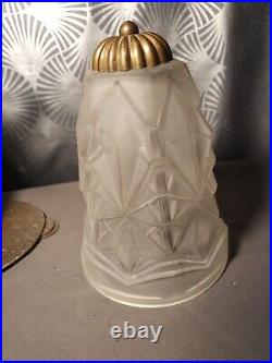 Ancienne lampe art déco pied en fer forgé MORIN & BOST & tulipe en verre