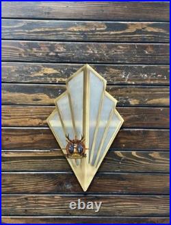 Applique murale art déco verre dépoli laiton élégance intemporelle luminaire