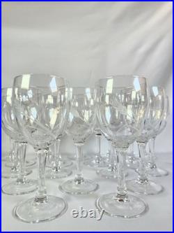 Art Déco. Années 30/40. Lot de 18 verres à pied en cristal Motifs épis de blé
