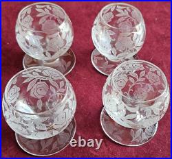 BACCARAT Fontenay 4 verres art déco à liqueur / saké Cristal gravé de roses BACCARAT Fontenay 4 verres art déco à liqueur / saké Cristal gravé de roses