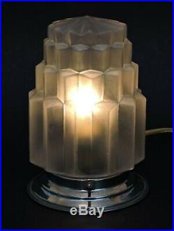 BELLE LAMPE BUILDING MODERNISTE ART DECO SKYSCRAPER GRATTE-CIEL 1930 n2