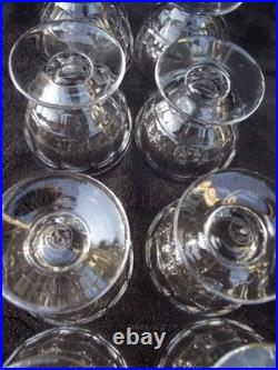 Baccarat Carafe et 8 Verres Service à liqueur en Cristal Modèle Charmes Art Déco