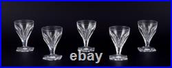 Baccarat, France. Lot de cinq verres Art Déco en cristal transparent