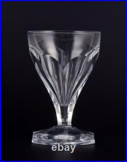 Baccarat, France. Lot de cinq verres Art Déco en cristal transparent
