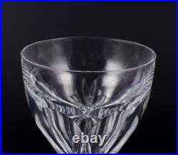 Baccarat, France. Lot de six verres à vin rouge Art Déco en verre cristal tra