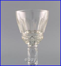 Baccarat, France. Six verres à vin rouge Art Déco en cristal transparent