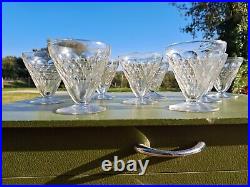 Belle Serie De 8 Verres Art Deco En Cristal De Baccarat