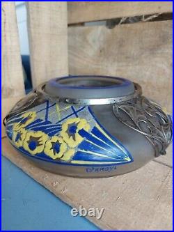 Belle coupe pâte de verre émaillée motif métal argente art déco signée d' argyl