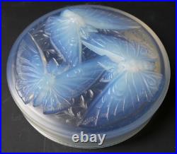Boite ronde verre OPALESCENT VERLYS ART DECO PAPILLON DE NUIT Era Sabino Lalique