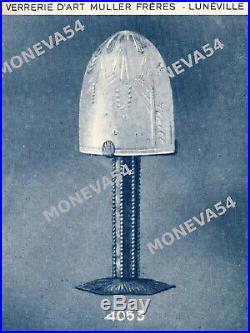 C. Piguet & Muller Lampe Art Déco En Fer Forgé Et Obus En Verre Pressé 1930