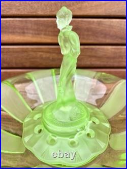 Centre de Table Pique-Fleurs Art Deco Walther & Sohne Verre Ouraline Centerpiece