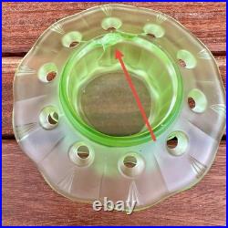 Centre de table pique-fleurs Art Deco Walther & Sohne verre ouraline centerpiece