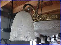 Chandelier Lustre en verre moulé et bronze Art Deco sabino muller des hanots