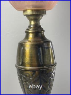 Charmante Lampe à Poser Ancienne Art Déco en Laiton et Verre Rose Moulé Pressé
