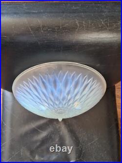 Coupe A Fruits art déco en verre opalescent a décor Géométrique Non Signé