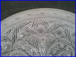 Coupe Art Deco En Verre Presse Moule Signee Lorrain Nancy Marque Creee Par Daum
