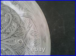 Coupe Art Deco En Verre Presse Moule Signee Lorrain Nancy Marque Creee Par Daum