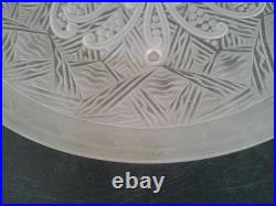 Coupe Art Deco En Verre Presse Moule Signee Lorrain Nancy Marque Creee Par Daum