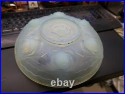 Coupe art déco verre opalescent, signée Ezan(Ezanville), D 24cm, H 6,5cm
