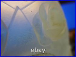 Coupe art déco verre opalescent, signée Ezan(Ezanville), D 24cm, H 6,5cm