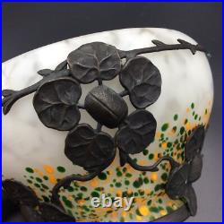 Coupe en Pâte de Verre Moucheté et Fer Forgé Art Déco 1920-30 Décor de Feuillage