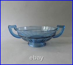Coupe en verre bleu, Art Deco, modèle Noémie attribué à Luxval Val Saint Lambert