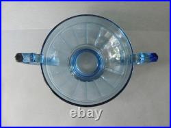 Coupe en verre bleu, Art Deco, modèle Noémie attribué à Luxval Val Saint Lambert