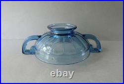 Coupe en verre bleu, Art Deco, modèle Noémie attribué à Luxval Val Saint Lambert