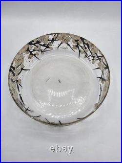 Coupe en verre soufflé émaillé à décor floral japonisant signé Mazoyer Art Déco