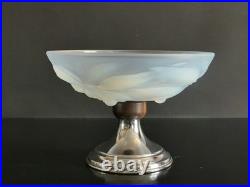 Coupe opalescente signée G? Vallon, décor cerises Art déco 1930