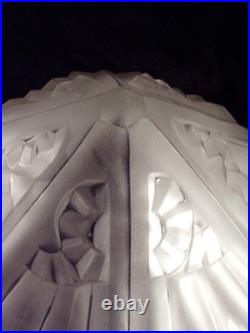 Degué Grande Lampe Art Déco En Fer Forgé Et Dôme En Verre Pressé Signé 1930