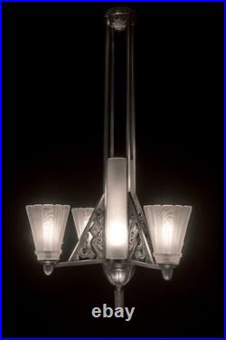 Ejg Lustre Art Déco En Bronze Nickelé Et Tulipes En Verre Pressé 1930