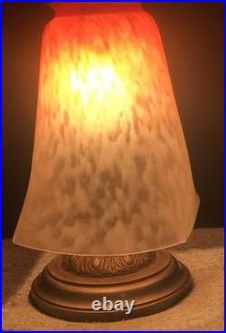 Élégante lampe Art Déco Pâte De Verre C Schneider & C Ranc France, circa 1925